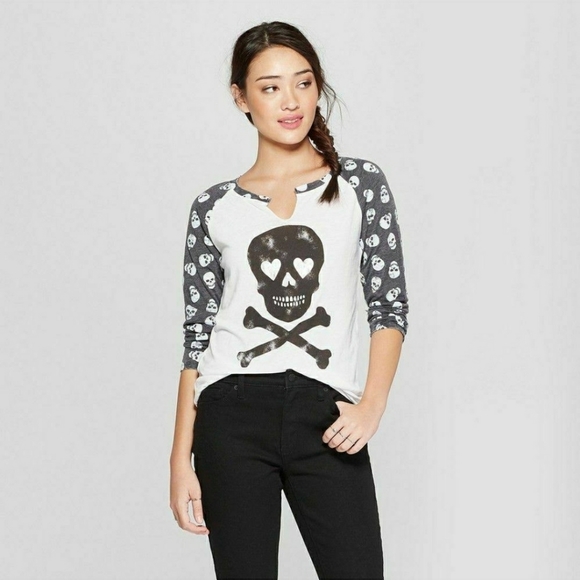 Grayson Threads Tops - Grayson threads skull shirt size S